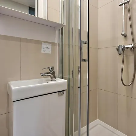 Mini 8 2 - Acco Rent *